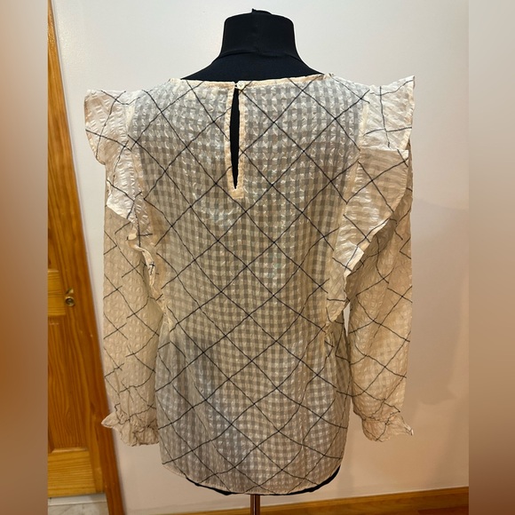 LOFT White Plaid Ruffle Sleeve Blouse Size M in excellent condition - Picture 2 of 16